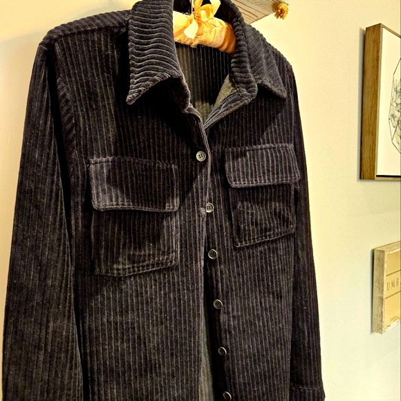 Corduroy oversized top - Picture 7 of 10